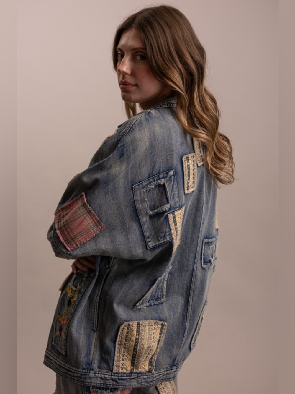 N2 New 🔥Bluevelvet embroidery patchwork denim jacket - Picture 5 of 11